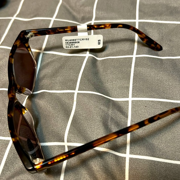 NWT Ray Ban STYLE sunglasses w/ case (not actual Ray Bans) - Picture 3 of 7